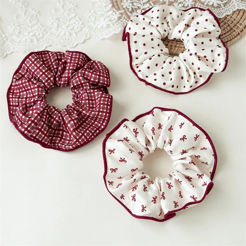 Red Series Polka Dot Checkered Pattern Bow Ruffled Hair Band High Onytail Rubber Band Hair Band Sweet and Cute Hair Accessory
Red Series Polka Dot Checkered Pattern Bow Ruffled Hair Band High Onytail Rubber Band Hair Band Sweet and Cute Hair Accessory