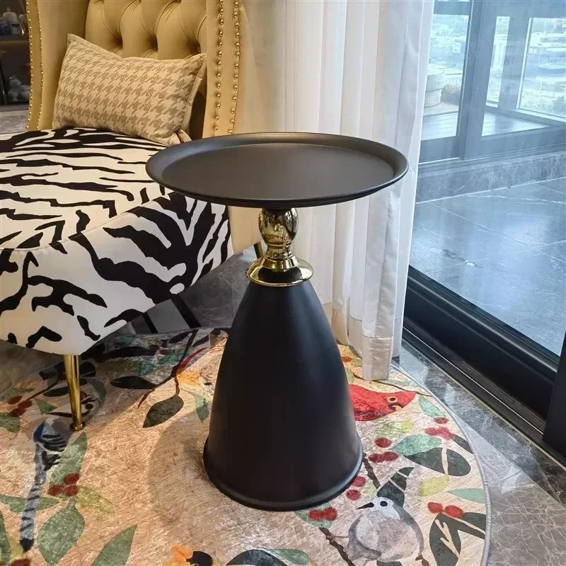 Corner Round Coffee Table Small for Sofa Corner Nordic Coffee Table Living Room Hotel Bedroom Table Hotel Furniture
Corner Round Coffee Table Small for Sofa Corner Nordic Coffee Table Living Room Hotel Bedroom Table Hotel Furniture