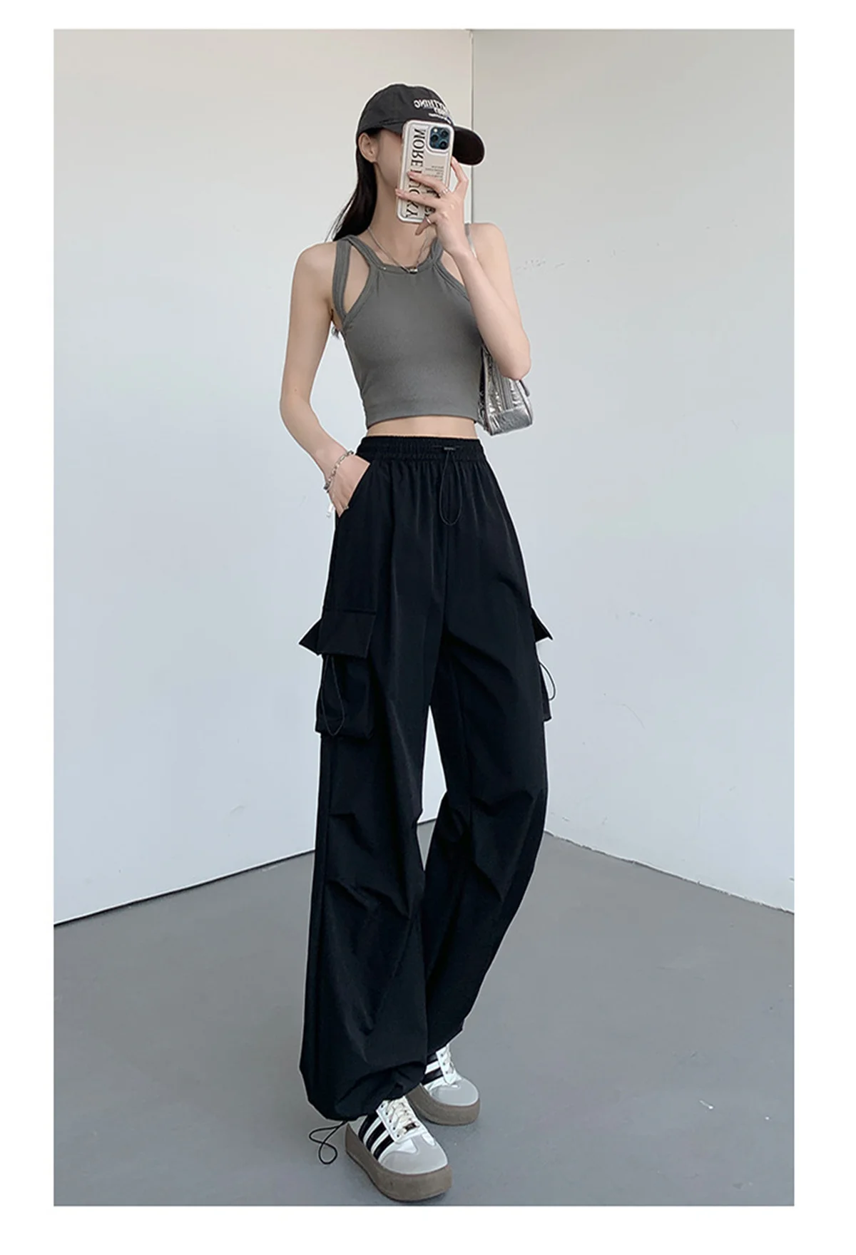 Black Cargo Pants Women Casual Joggers High Waist Loose Female Hip Hop Trousers Korean Punk Pants Funny Capri Streetwear Femme
Black Cargo Pants Women Casual Joggers High Waist Loose Female Hip Hop Trousers Korean Punk Pants Funny Capri Streetwear Femme