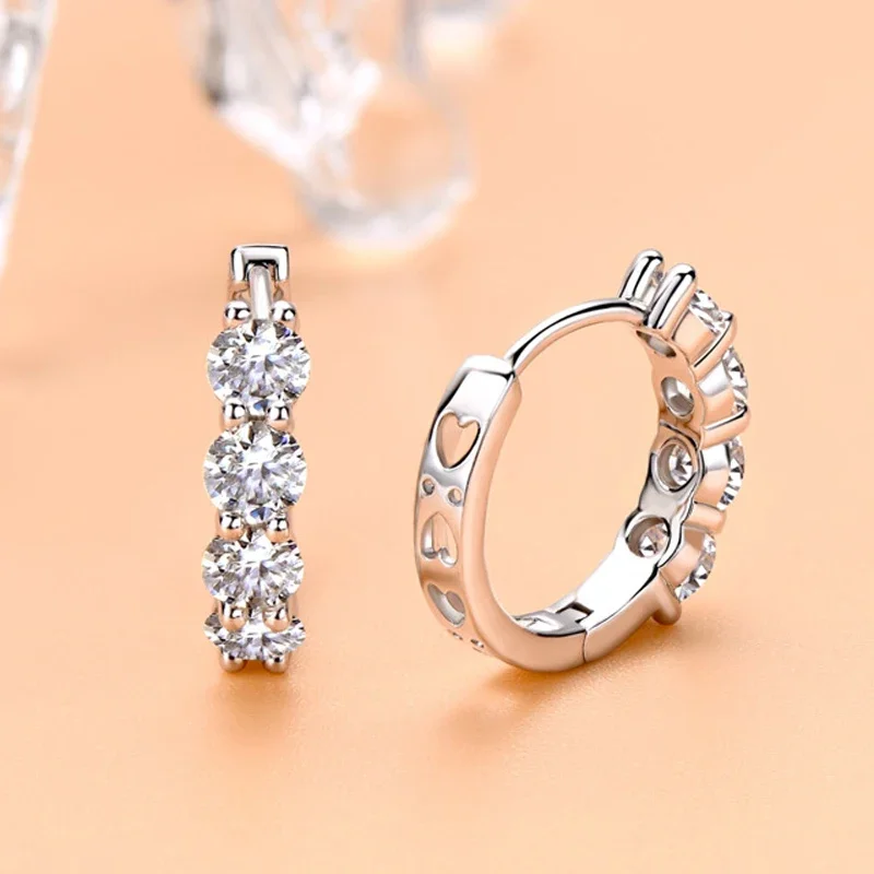 DRring 2.4cttw Full Moissanite Hoop Earrings for Women Luxury Heart Shape Solid 925 Sterling Silver Female Jewelry Wholesale
DRring 2.4cttw Full Moissanite Hoop Earrings for Women Luxury Heart Shape Solid 925 Sterling Silver Female Jewelry Wholesale