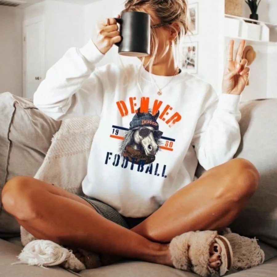 Толстовка для пар в кампусном стиле, осенний стиль с принтом, студенческая вечеринка, универсальная модная тенденция, повседневные поездки в школу, тот же стиль
Толстовка для пар в кампусном стиле, осенний стиль с принтом, студенческая вечеринка, универсальная модная тенденция, повседневные поездки в школу, тот же стиль