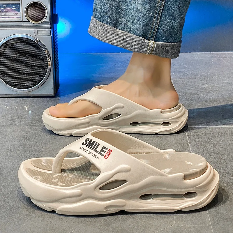 Men's Summer Outdoor Sandals Anti-Slip Wear-Resistant Thick Bottom Large Size Sports Beach Slippers Comfortable EVA Material
Men's Summer Outdoor Sandals Anti-Slip Wear-Resistant Thick Bottom Large Size Sports Beach Slippers Comfortable EVA Material