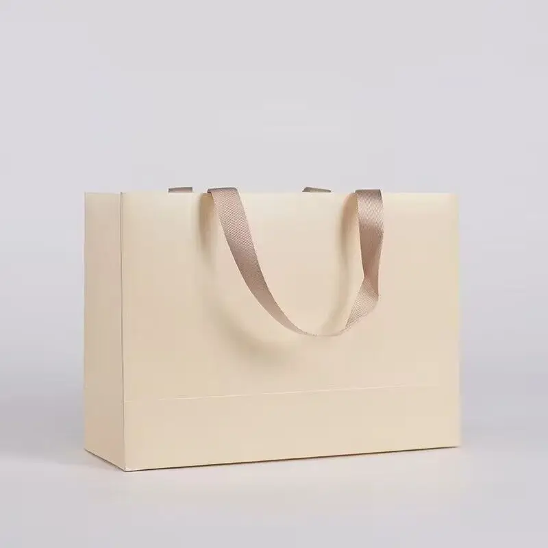 20pcs Beige Gift Bags For Wedding Birthday Party Gifts Clothing Product Packaging Bag Custom Logo Paper Handbag Shopping Bag
20pcs Beige Gift Bags For Wedding Birthday Party Gifts Clothing Product Packaging Bag Custom Logo Paper Handbag Shopping Bag
