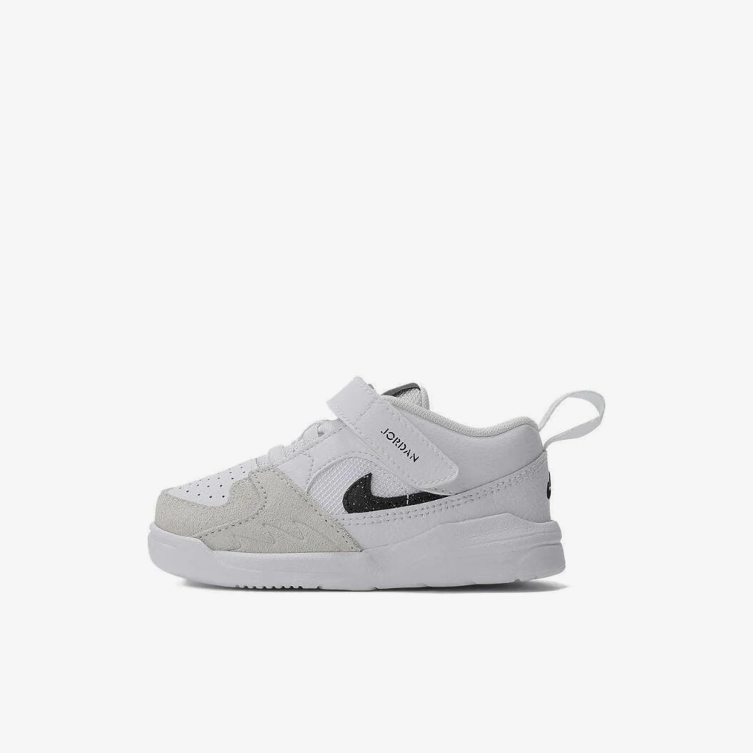 Nike genuine JORDAN baby Velcro lightweight low top casual shoes DX4396-112
Nike genuine JORDAN baby Velcro lightweight low top casual shoes DX4396-112