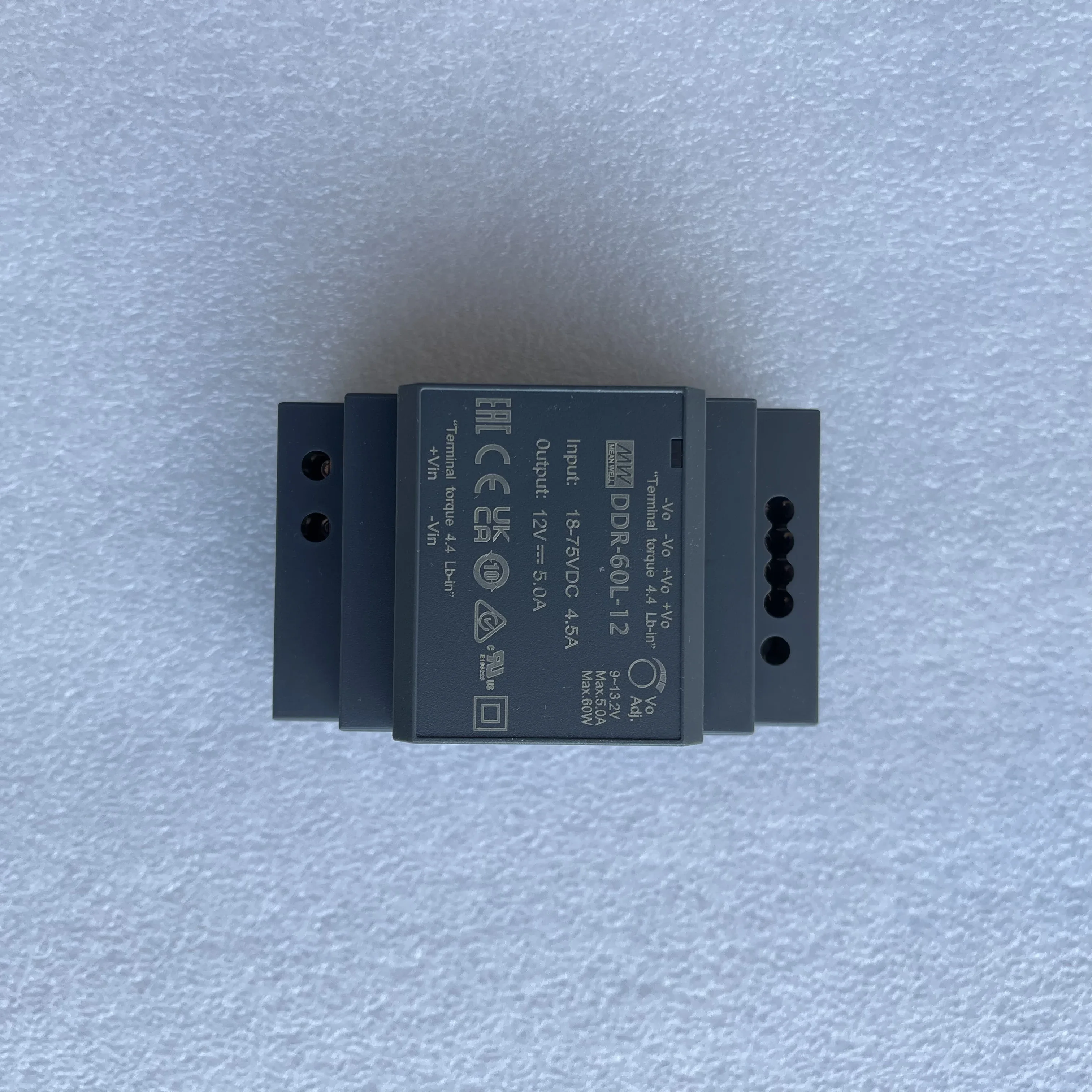 MEAN WELL DDR-60 DDR-60L-24 24 В 2,5 А 60 Вт Рельсовый преобразователь постоянного тока MEAN WELL
MEAN WELL DDR-60 DDR-60L-24 24 В 2,5 А 60 Вт Рельсовый преобразователь постоянного тока MEAN WELL