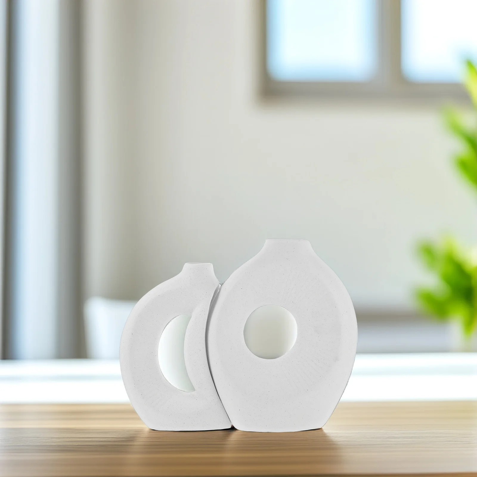 1Set Modern Ceramic Vase for Home Decor Flower Arranging Elegant Design Dried Floral Storage Tabletop Bookshelf Accent
1Set Modern Ceramic Vase for Home Decor Flower Arranging Elegant Design Dried Floral Storage Tabletop Bookshelf Accent