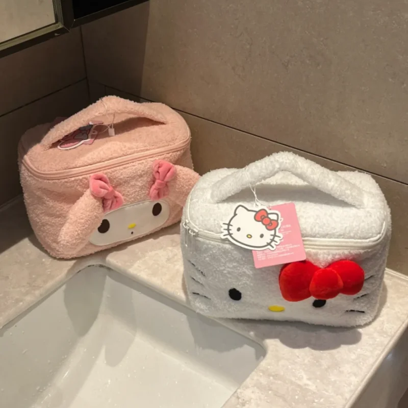 New In Stock Sanrio Large Capacity 3d Plush Makeup Pouch Teddy Fleece Portable Travel Cosmetics Storage Bag Cute Girl Gift
New In Stock Sanrio Large Capacity 3d Plush Makeup Pouch Teddy Fleece Portable Travel Cosmetics Storage Bag Cute Girl Gift