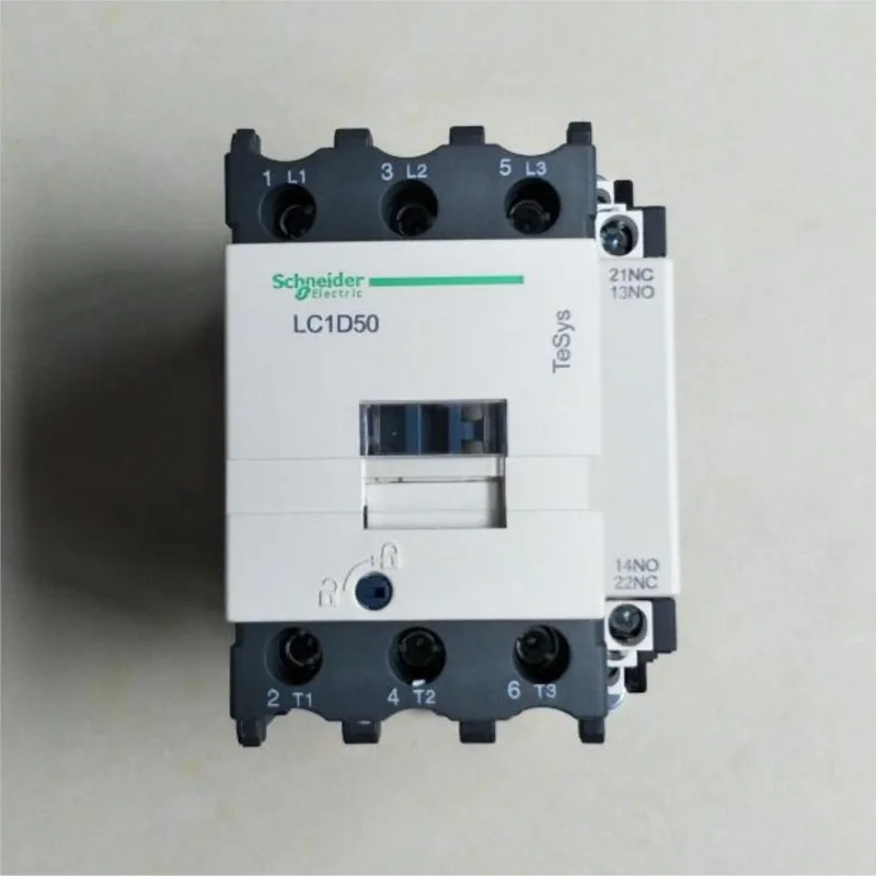 Контактор переменного тока Schneider LC1D50 B7C F7C M7C Q7C 24 в 110 В 220 В 380 В
Контактор переменного тока Schneider LC1D50 B7C F7C M7C Q7C 24 в 110 В 220 В 380 В