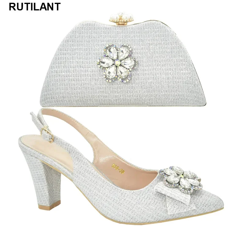 Latest Shoes and Bag Set African Sets High Quality Nigeria Party Shoes and Matching Bag Set High Heeled Women Shoes for Wedding
Latest Shoes and Bag Set African Sets High Quality Nigeria Party Shoes and Matching Bag Set High Heeled Women Shoes for Wedding