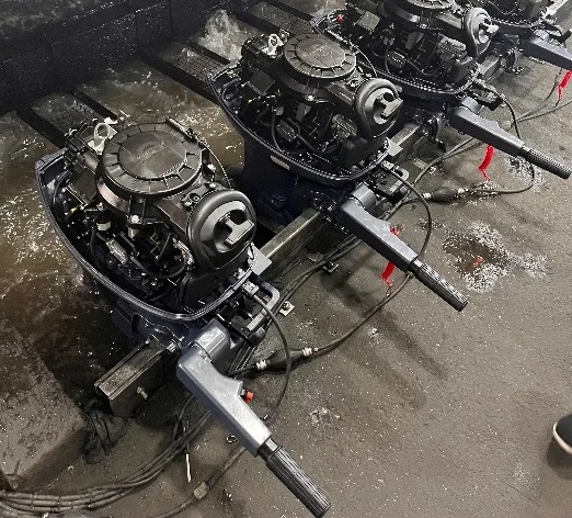 High-Performance 40HP Manual Start Outboard Engine for Inflatable Boats
High-Performance 40HP Manual Start Outboard Engine for Inflatable Boats
