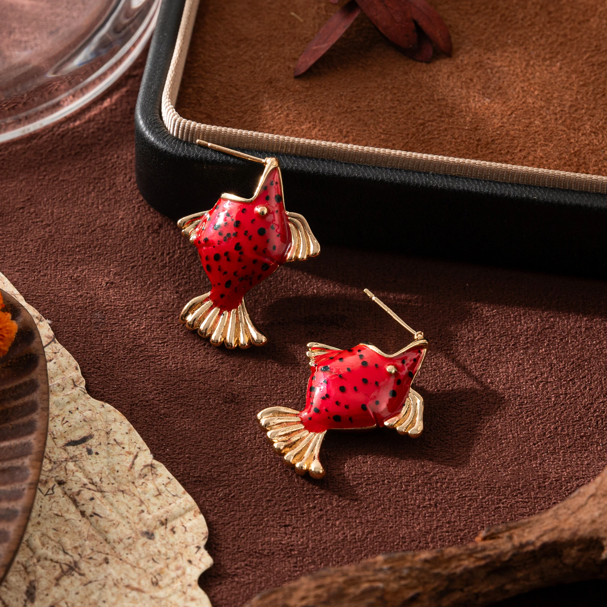Red Enamel Fish Stud Earrings for Women, 18K Gold Plated Cute Animal Earrings, Unique Statement Jewelry Gift
Red Enamel Fish Stud Earrings for Women, 18K Gold Plated Cute Animal Earrings, Unique Statement Jewelry Gift