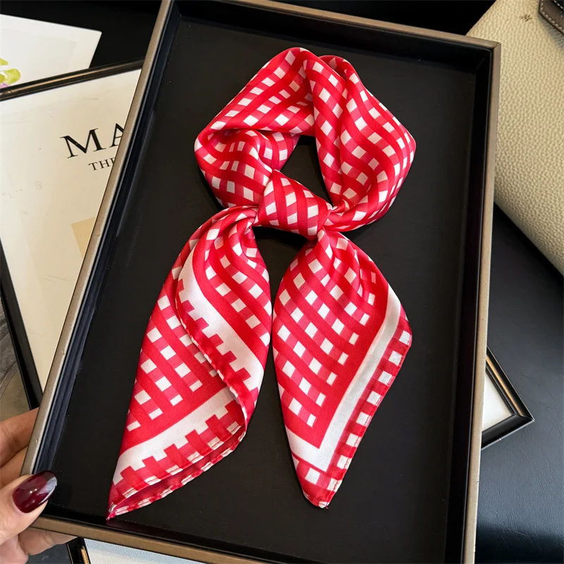 Scarf Fashion Hijab Silk Female Shawl Wraps Bandana Headband Neckerchief Ribbon Foulards Femme Designer Luxury Brands
Scarf Fashion Hijab Silk Female Shawl Wraps Bandana Headband Neckerchief Ribbon Foulards Femme Designer Luxury Brands