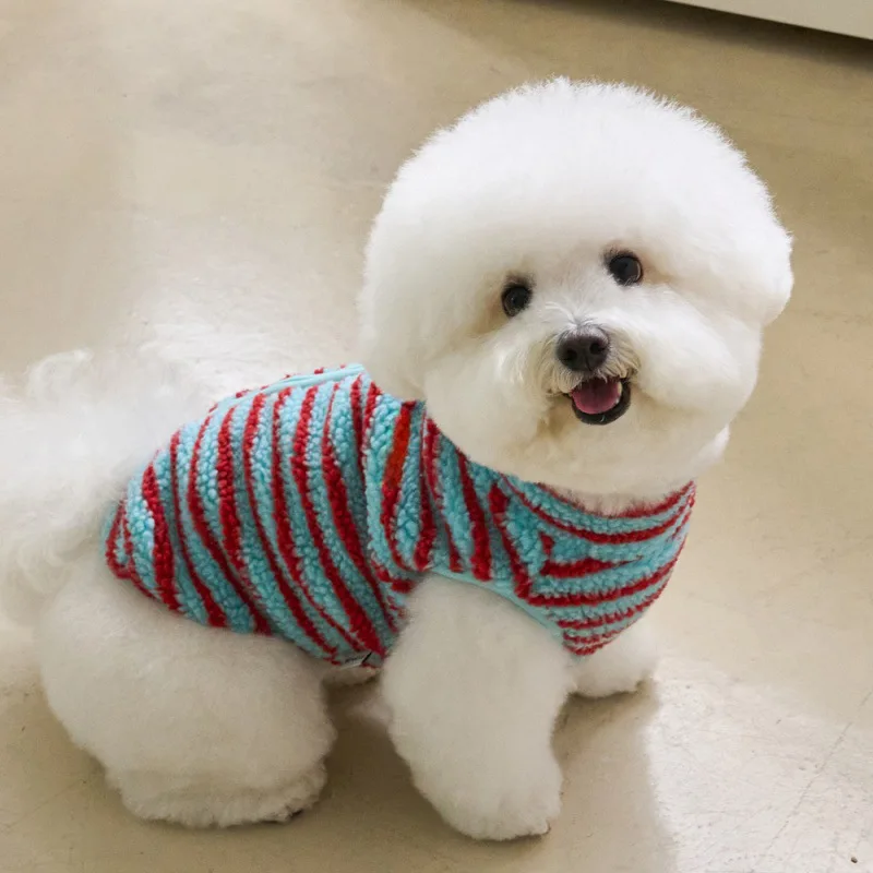 New Christmas and New Year Pet Clothing, Thickened Autumn and Winter Puppy Clothing, Pet Supplies, Striped Fashionable Vests
New Christmas and New Year Pet Clothing, Thickened Autumn and Winter Puppy Clothing, Pet Supplies, Striped Fashionable Vests