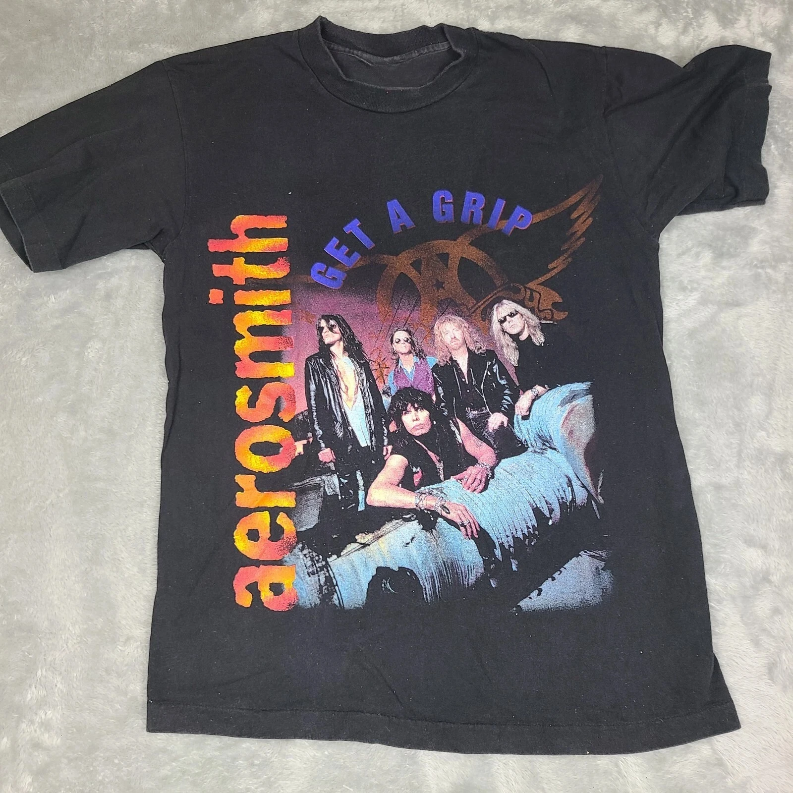 Vintage 1994 Aerosmith Get A Grip Band T Shirt Mens Rock Music Tee 90s AmericanT-shirt Men Street Short-sleeved Women Cotton Top
Vintage 1994 Aerosmith Get A Grip Band T Shirt Mens Rock Music Tee 90s AmericanT-shirt Men Street Short-sleeved Women Cotton Top