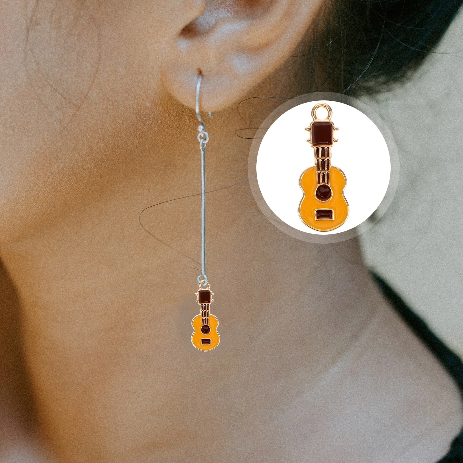 10 Pcs Guitar Pendant Bead Kits Jewelry Vintage Bracelet DIY Instrument Charms Pendants Earrings Accessories Material
10 Pcs Guitar Pendant Bead Kits Jewelry Vintage Bracelet DIY Instrument Charms Pendants Earrings Accessories Material