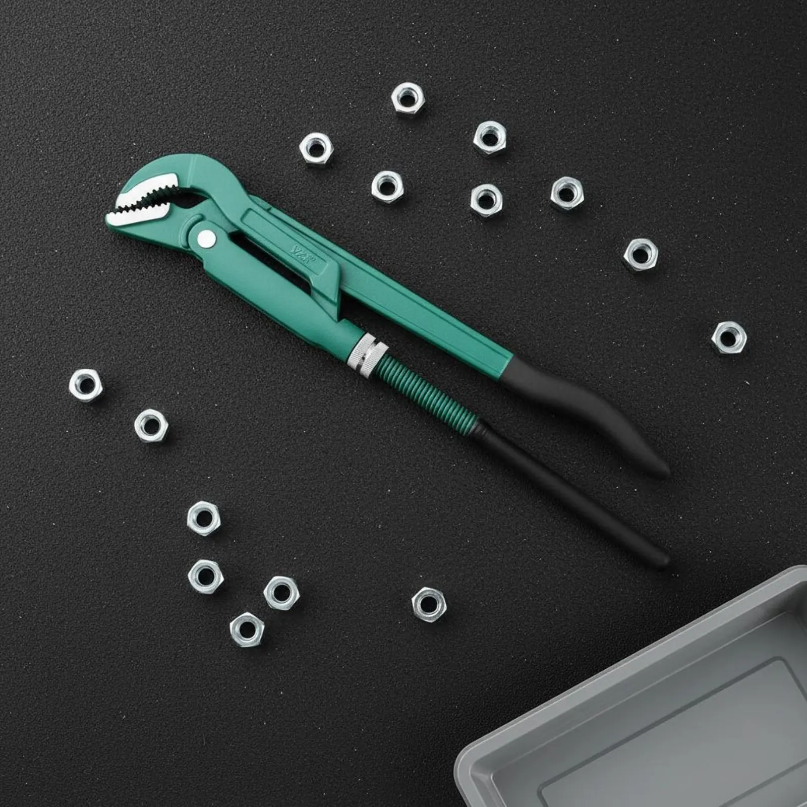 Wide Mouth Pipe Wrench Industrial Grade Adjustable Pipe Wrench Repair Tool Easy Adjustment Heavy Duty for Maintenance
Wide Mouth Pipe Wrench Industrial Grade Adjustable Pipe Wrench Repair Tool Easy Adjustment Heavy Duty for Maintenance