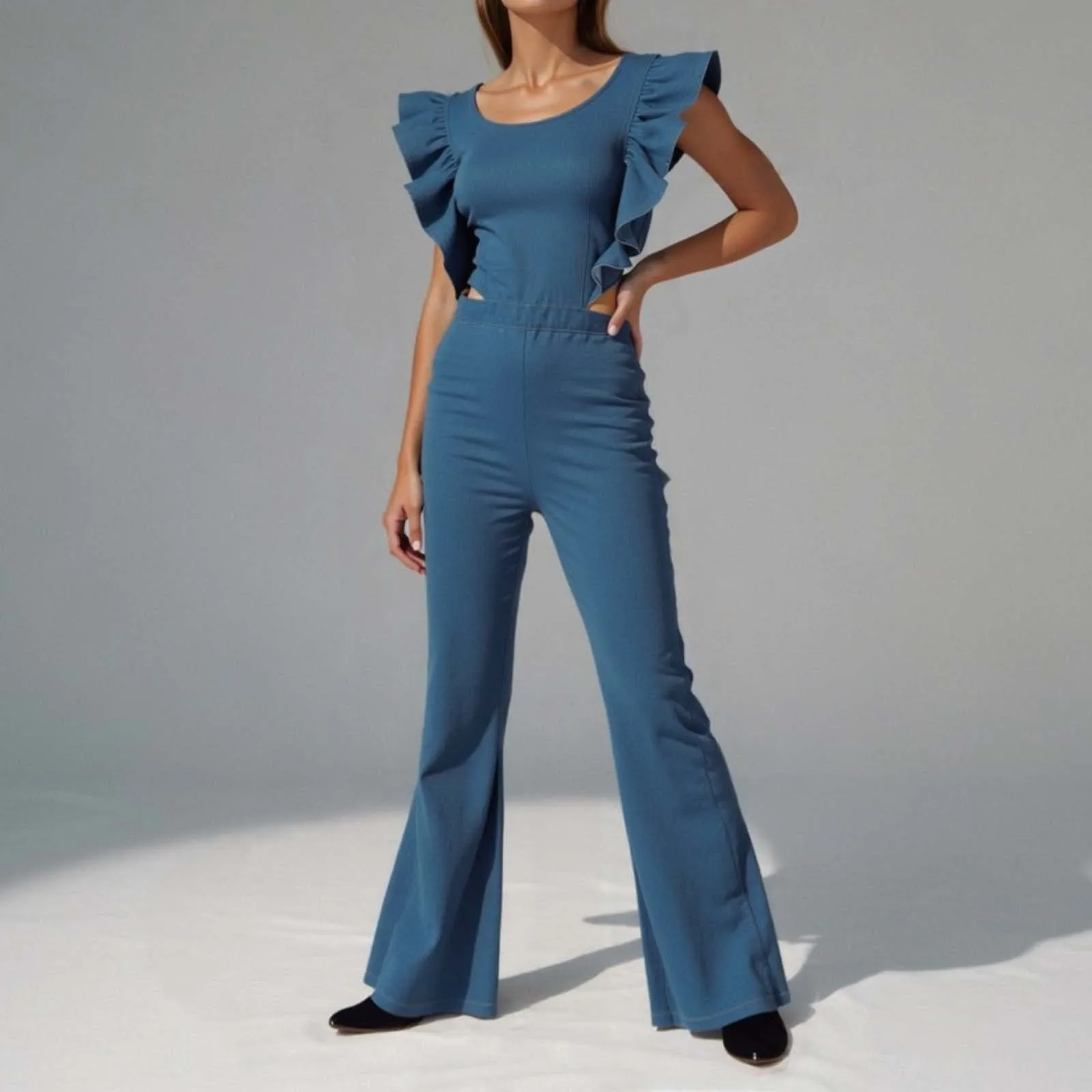 2025 Women Jumpsuit Solid Color Slim Round Neck Jumpsuit Ladies Temperamental Pants Summer Ruffled Hem Sleeveless Long Pants
2025 Women Jumpsuit Solid Color Slim Round Neck Jumpsuit Ladies Temperamental Pants Summer Ruffled Hem Sleeveless Long Pants