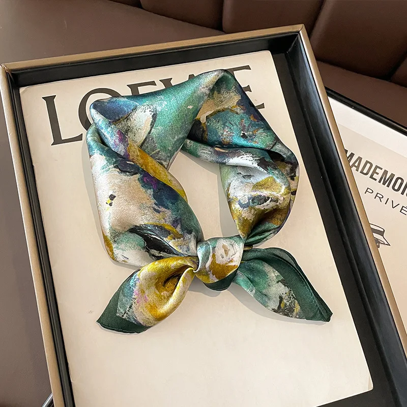 Women Handkerchief 100% Silk Scarf Small Neck Scarves For Ladies Square New Luxury Brand Bag Scarfs Female Head Bandana 2025
Women Handkerchief 100% Silk Scarf Small Neck Scarves For Ladies Square New Luxury Brand Bag Scarfs Female Head Bandana 2025