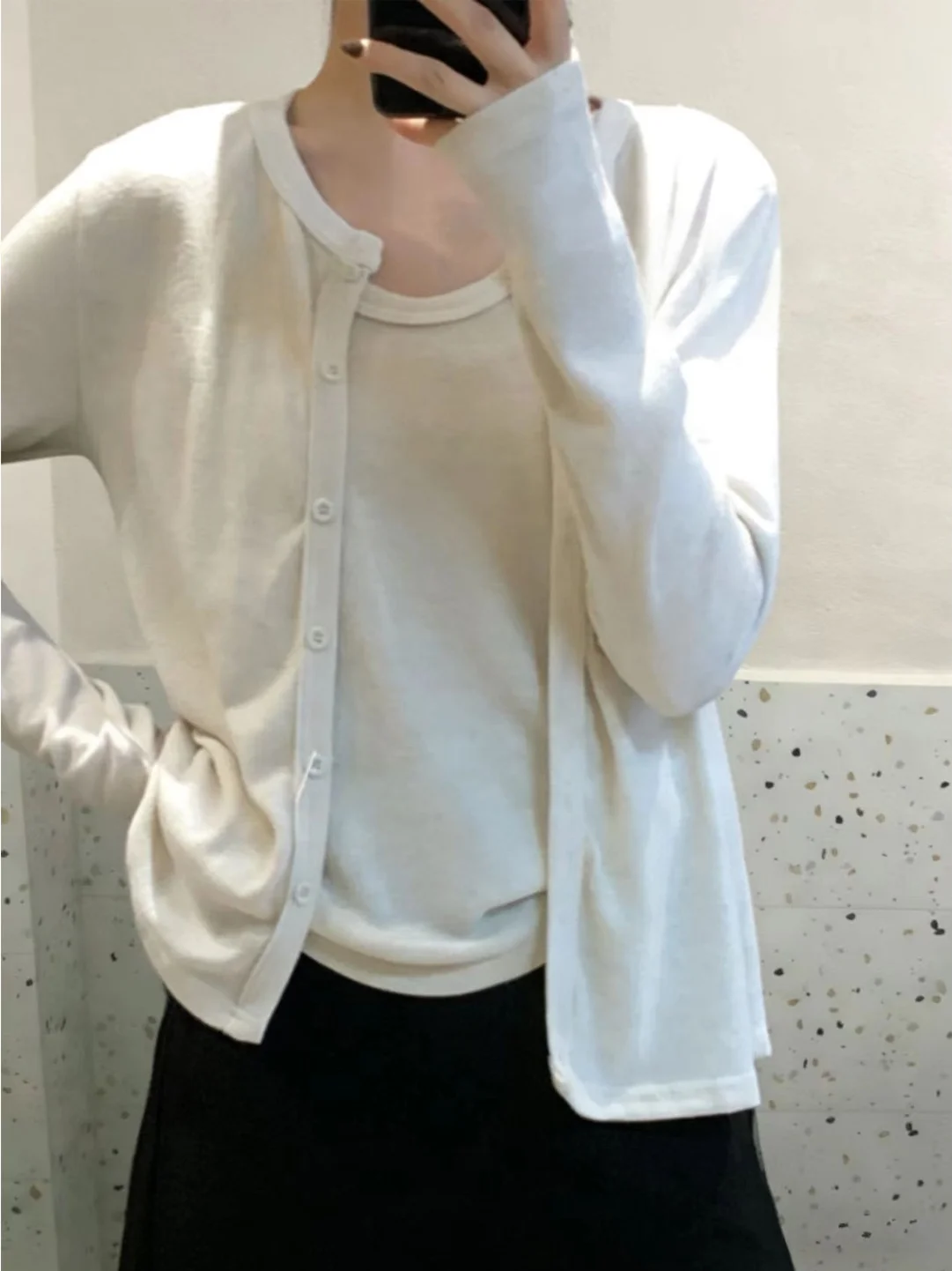 Korean Style U-Neck Vest Casual Thin Women's Inner Wear Fashion Set Spring 2026 New Arrival High Waist Splice Long Sleeve Car...
Korean Style U-Neck Vest Casual Thin Women's Inner Wear Fashion Set Spring 2026 New Arrival High Waist Splice Long Sleeve Car...