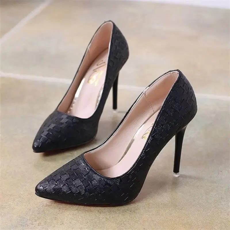 2025 NEW Women Shoes Stiletto 10cm High Heels Women Pumps PU Leather Pointed Toe Ladies Party Wedding Woman Shoes
2025 NEW Women Shoes Stiletto 10cm High Heels Women Pumps PU Leather Pointed Toe Ladies Party Wedding Woman Shoes