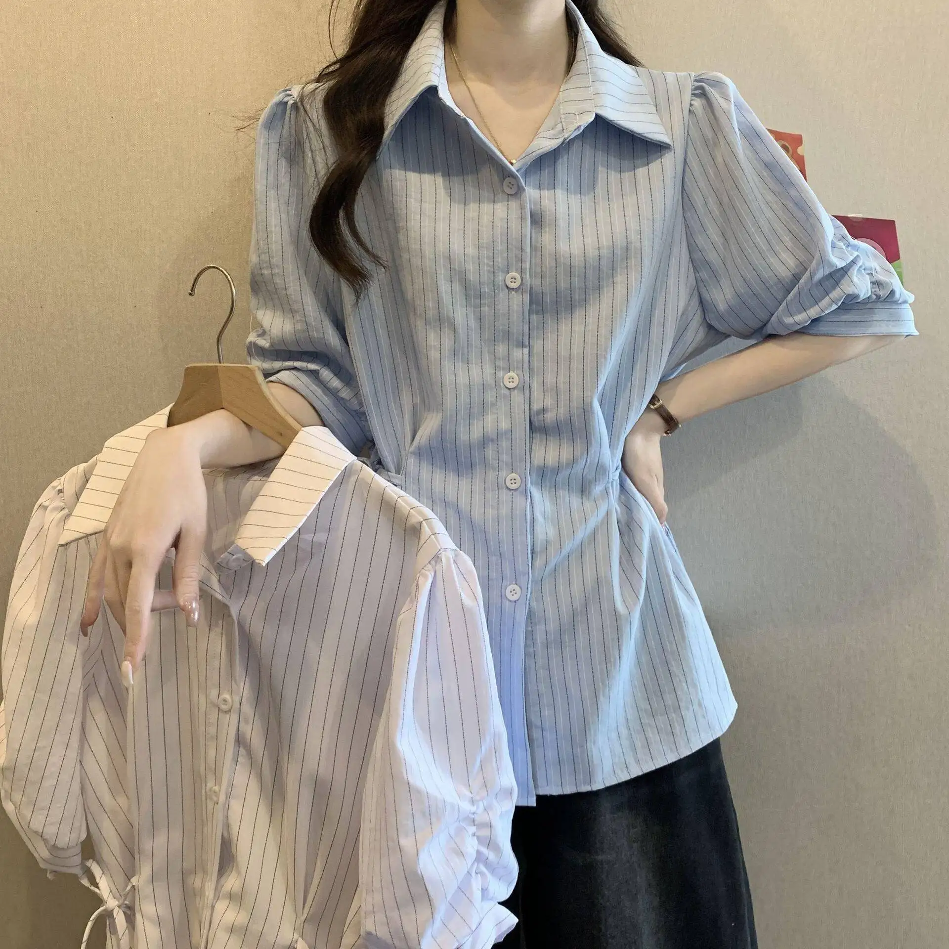Blue Striped Women's Short Sleeve Shirt Elegant Waist-Cinching Summer plus Size White Slimming Top Yangjing Brand Collar
Blue Striped Women's Short Sleeve Shirt Elegant Waist-Cinching Summer plus Size White Slimming Top Yangjing Brand Collar
