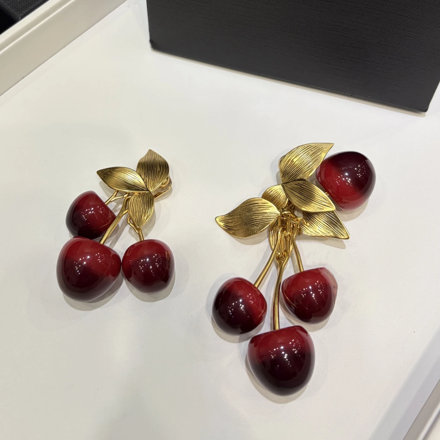 2026 Europe America Top Quality Cherry Brass Gold Plated Earrings Woman Designer Luxury Jewelry
2026 Europe America Top Quality Cherry Brass Gold Plated Earrings Woman Designer Luxury Jewelry