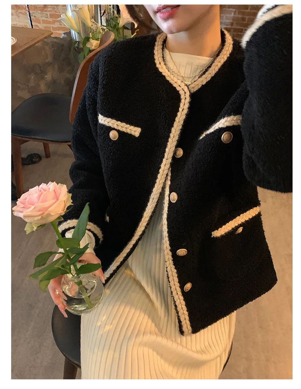 Tweed Jacket In White Womens Spring Round-Neck Embroidered Slim-Fitting Pocket Simplicity Aesthetic Vintage Cinched Cinching Ins
Tweed Jacket In White Womens Spring Round-Neck Embroidered Slim-Fitting Pocket Simplicity Aesthetic Vintage Cinched Cinching Ins