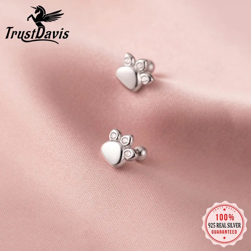 Женские серьги-гвоздики из серебра 925 пробы с фианитами
Женские серьги-гвоздики из серебра 925 пробы с фианитами