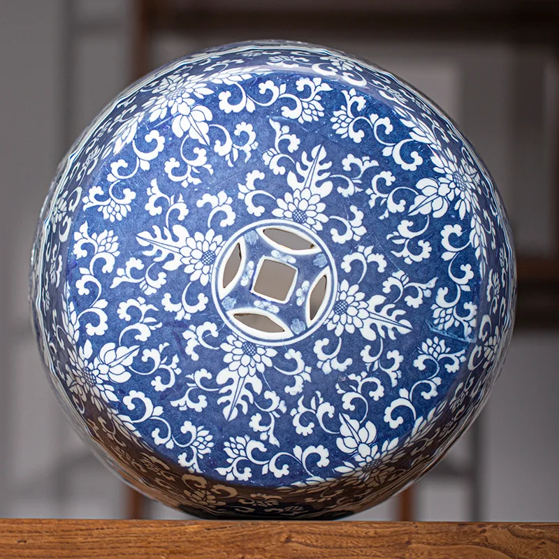 Сине-белый фарфоровый керамический табурет для барабанов, керамический табурет для балкона чайной комнаты, новое китайское керамическое декоративное украшение
Сине-белый фарфоровый керамический табурет для барабанов, керамический табурет для балкона чайной комнаты, новое китайское керамическое декоративное украшение