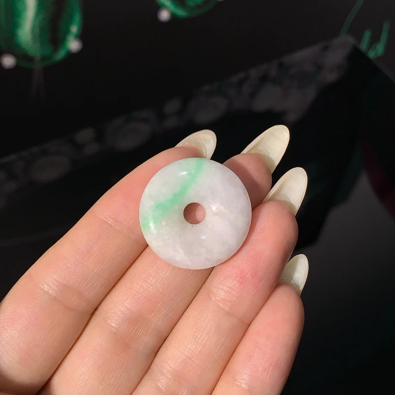 Natural Jade Pi Disc Jewelry – Lucky Charm Pendant for Career, Wealth & Harmony
Natural Jade Pi Disc Jewelry – Lucky Charm Pendant for Career, Wealth & Harmony