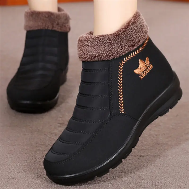 Зимняя женская теплая плоская ботинка Cotton oes большого размера для среднего возраста и ли на подкладке Fce, мягкая подошва...
Зимняя женская теплая плоская ботинка Cotton oes большого размера для среднего возраста и ли на подкладке Fce, мягкая подошва...