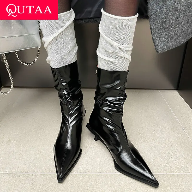 Женские ботильоны на шпильке QUTAA, черные кожаные ботинки на высоком каблуке-шпильке, на молнии, с острым носком, размеры 34-40, для осени и зимы, 2025
Женские ботильоны на шпильке QUTAA, черные кожаные ботинки на высоком каблуке-шпильке, на молнии, с острым носком, размеры 34-40, для осени и зимы, 2025