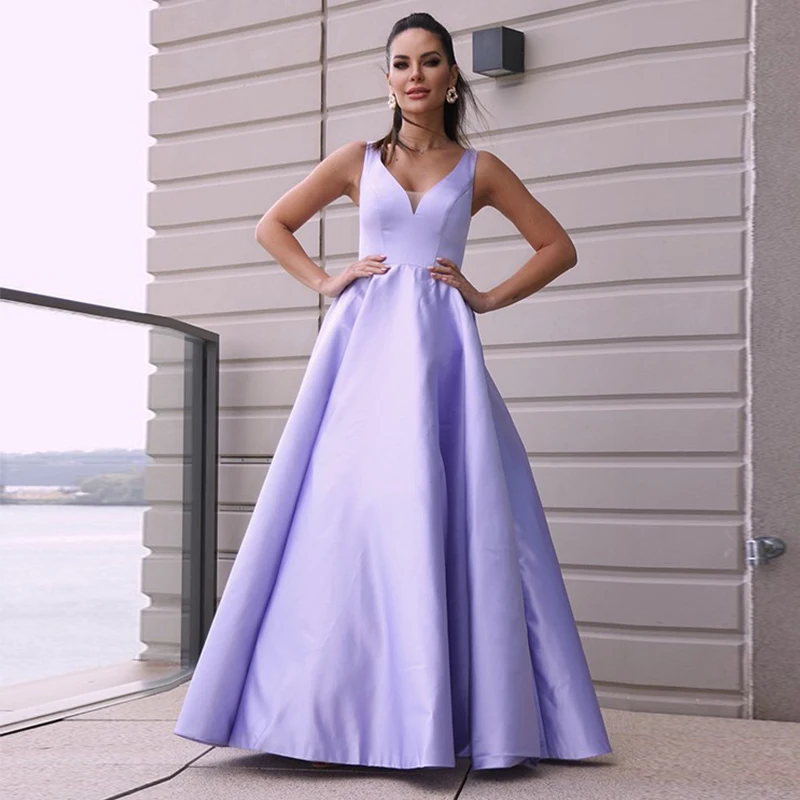 Purple A-Line Evening Dresses Women Sexy V-neck Satin Prom Gowns Sleeveless Fashion Celebrity Formal Beach Party Vestidos De Gal
Purple A-Line Evening Dresses Women Sexy V-neck Satin Prom Gowns Sleeveless Fashion Celebrity Formal Beach Party Vestidos De Gal