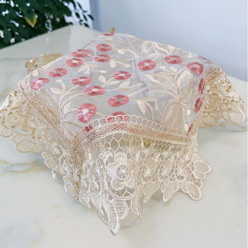 Элегантный чехол для чайного сервиза, пыленепроницаемый материал, кружевной дизайн, пыленепроницаемая ткань для домашнего использования, декоративная крышка для чашки с водой, чайная чашка
Элегантный чехол для чайного сервиза, пыленепроницаемый материал, кружевной дизайн, пыленепроницаемая ткань для домашнего использования, декоративная крышка для чашки с водой, чайная чашка