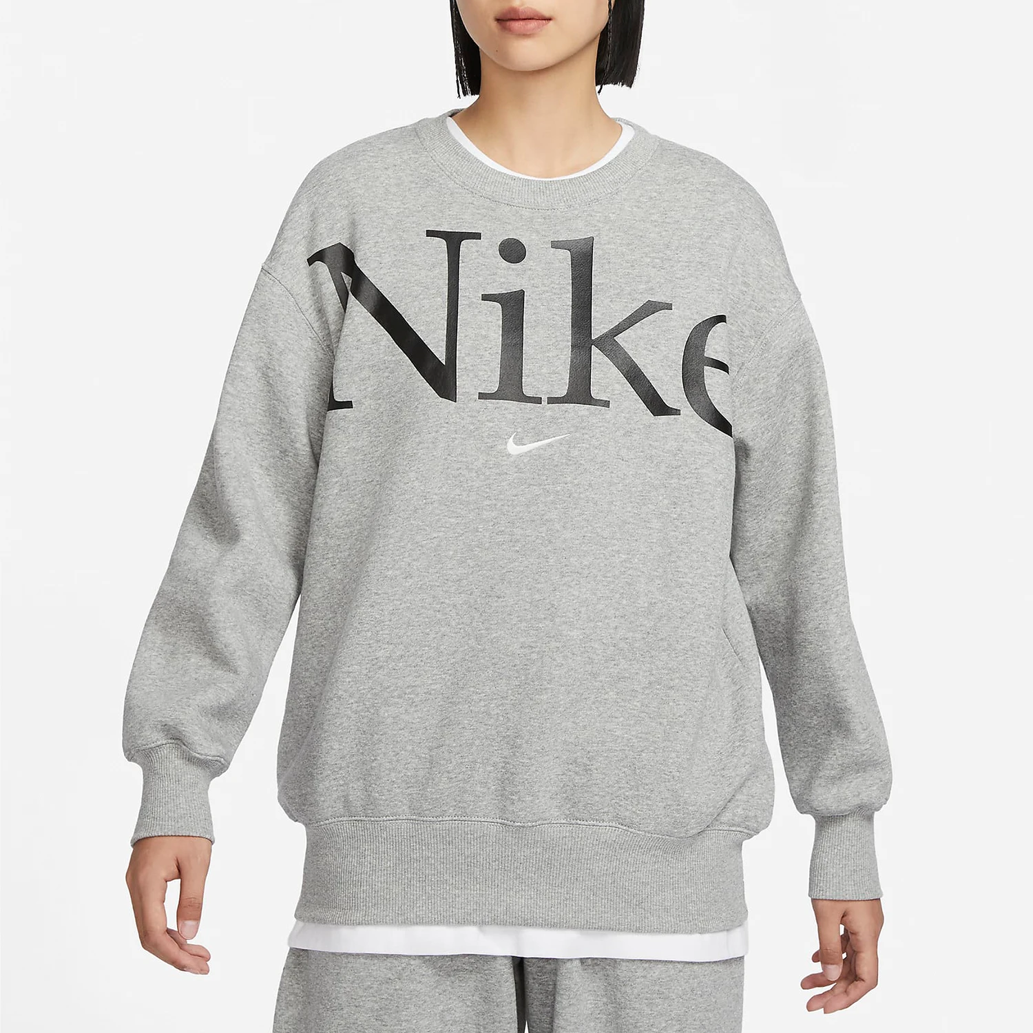 Оригинальная новая мужская трикотажная толстовка Nike свободного кроя с круглым вырезом из флиса FN3655-063
Оригинальная новая мужская трикотажная толстовка Nike свободного кроя с круглым вырезом из флиса FN3655-063