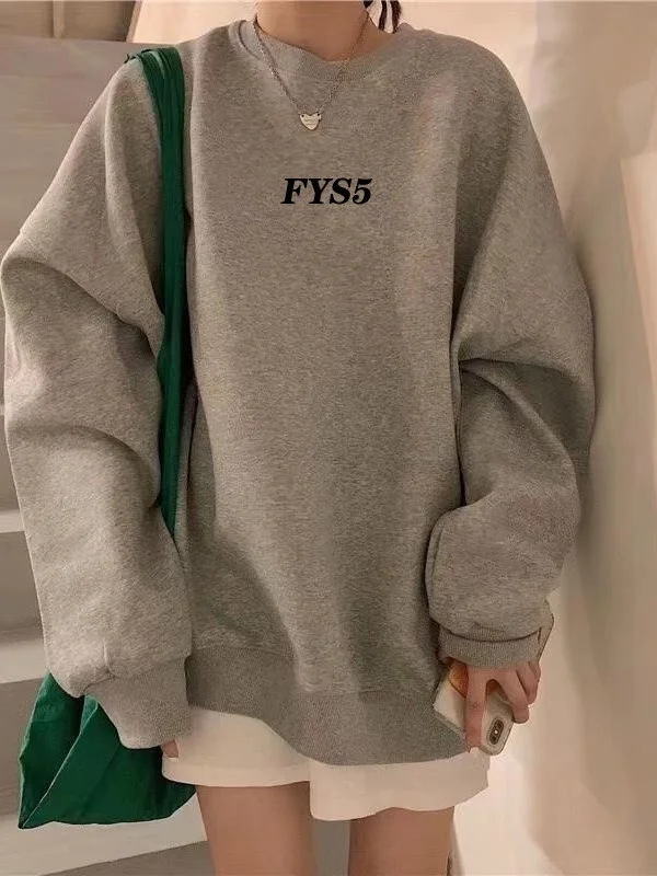 Оверсайз свитшот с круглым вырезом из хлопка, с длинными рукавами, удобный, дышащий, для весны, осени и зимы.
Оверсайз свитшот с круглым вырезом из хлопка, с длинными рукавами, удобный, дышащий, для весны, осени и зимы.