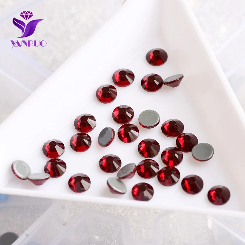YANRUO 2058HF Dark Siam Hotfix Transfer Rhinestone Diy Craft Flatback Crystal Gems On Clothes Sewing Craft
YANRUO 2058HF Dark Siam Hotfix Transfer Rhinestone Diy Craft Flatback Crystal Gems On Clothes Sewing Craft