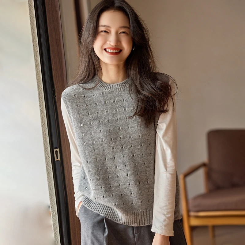 With An Academic Style 100% Cashmere Vest Sweater Pullover O-Neck Sleeveless Knitwear Basic Elegant Femal Clothing Tops
With An Academic Style 100% Cashmere Vest Sweater Pullover O-Neck Sleeveless Knitwear Basic Elegant Femal Clothing Tops