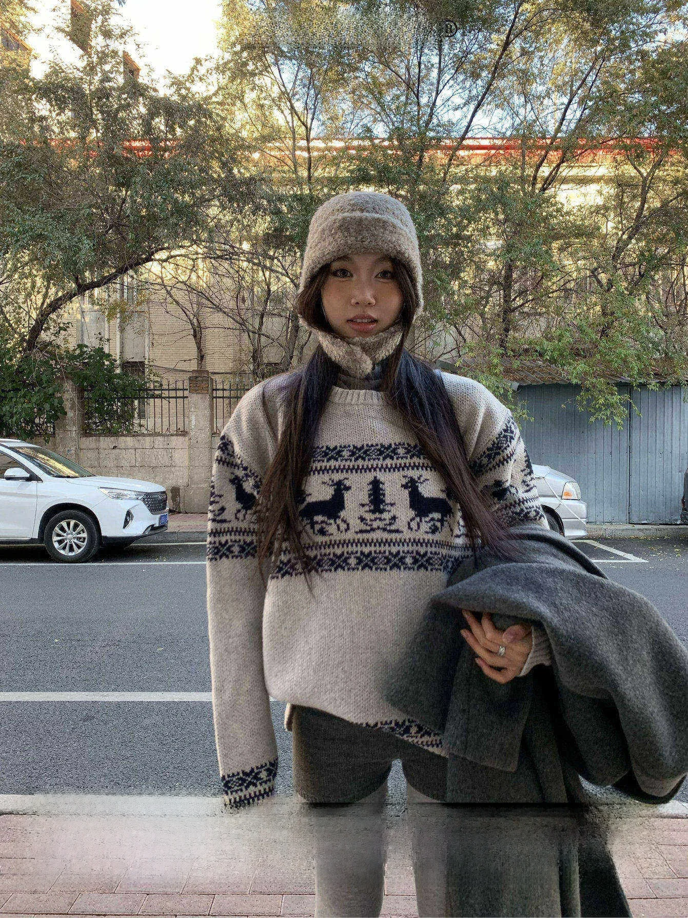 Fortunee Cisas Retro Deer Embroidery round Ne Pullover Sweater Autumn Winter New Sle Knitted Top Women's Faion
Fortunee Cisas Retro Deer Embroidery round Ne Pullover Sweater Autumn Winter New Sle Knitted Top Women's Faion