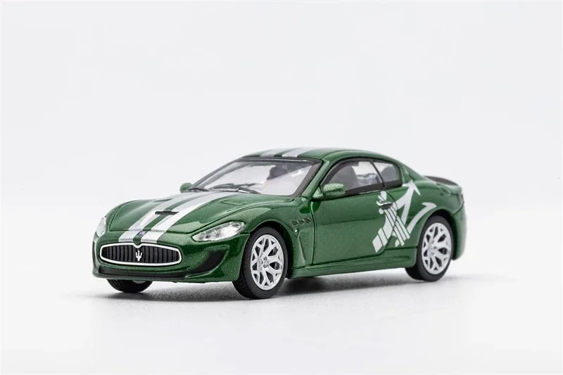 DCT 1:64 Maserati Gran Turismo Coupe GT Green Diecast Model Car 
DCT 1:64 Maserati Gran Turismo Coupe GT Green Diecast Model Car