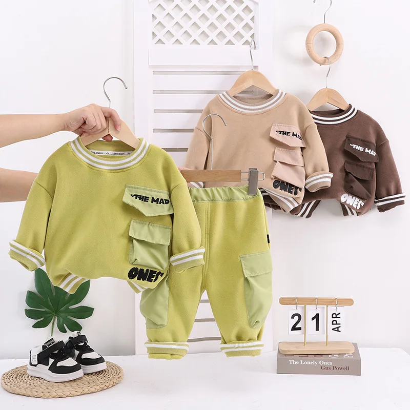 Boys Clothes Sets Winter 2025 Children Thick Velvet Sweatshirts Tops Pants 2pcs Warm Suit For Baby Sports Outfits Kids Tracksuit
Boys Clothes Sets Winter 2025 Children Thick Velvet Sweatshirts Tops Pants 2pcs Warm Suit For Baby Sports Outfits Kids Tracksuit