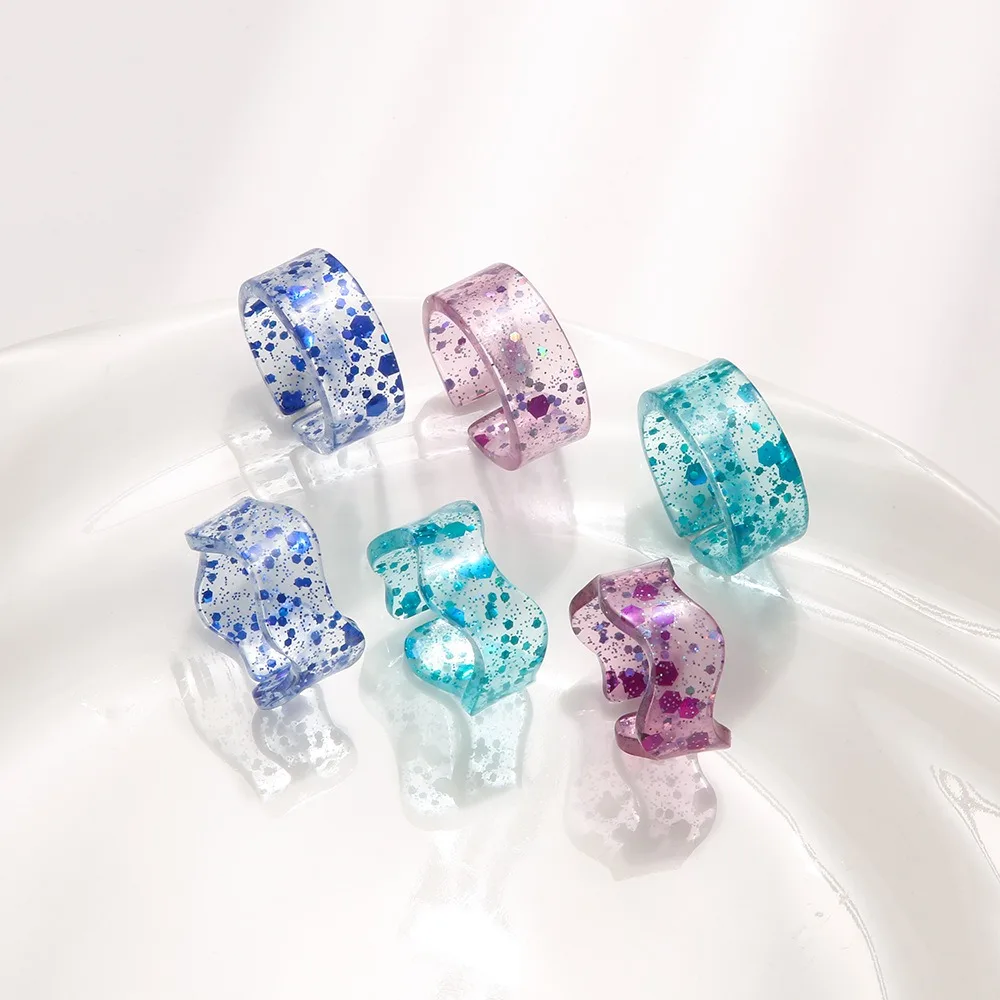 Fashion Shiny Colorful Irregular Sequins Transparent Resin Acrylic Wavy Open Finger Ring For Women Aesthetics Charming Jewelry
Fashion Shiny Colorful Irregular Sequins Transparent Resin Acrylic Wavy Open Finger Ring For Women Aesthetics Charming Jewelry