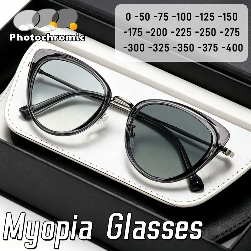Metallic Retro Sophistication Photochromic Myopia Glasses Unisex Anti-Blue Light Eye Protection Eyeglasses 0 To -4.0
Metallic Retro Sophistication Photochromic Myopia Glasses Unisex Anti-Blue Light Eye Protection Eyeglasses 0 To -4.0