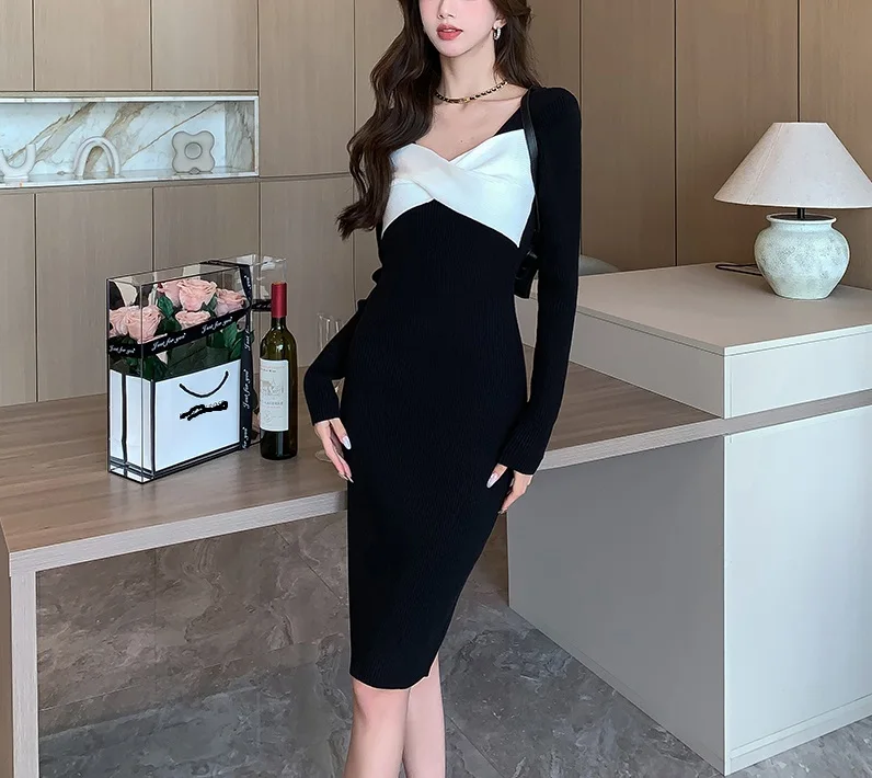 2023 Autumn/Winter New Color Contrast Stereoscopic Twisted Waist Knitted Mid length Dress Sweater Knitted Skirt
2023 Autumn/Winter New Color Contrast Stereoscopic Twisted Waist Knitted Mid length Dress Sweater Knitted Skirt