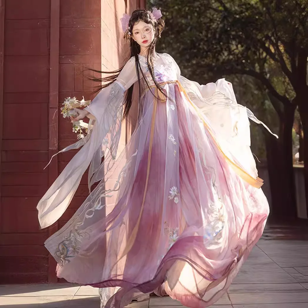 Новое весенне-осеннее улучшенное женское платье Hanfu с машинной вышивкой и струящейся грудью
Новое весенне-осеннее улучшенное женское платье Hanfu с машинной вышивкой и струящейся грудью