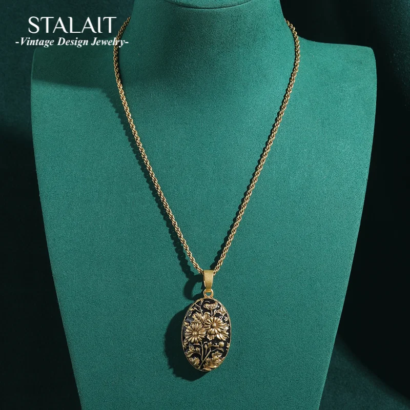 Vintage Sunflower Pendants And Necklaces Black Relief Gothic Antique Gold Color Jewelry For Women Accessories New In 2025
Vintage Sunflower Pendants And Necklaces Black Relief Gothic Antique Gold Color Jewelry For Women Accessories New In 2025