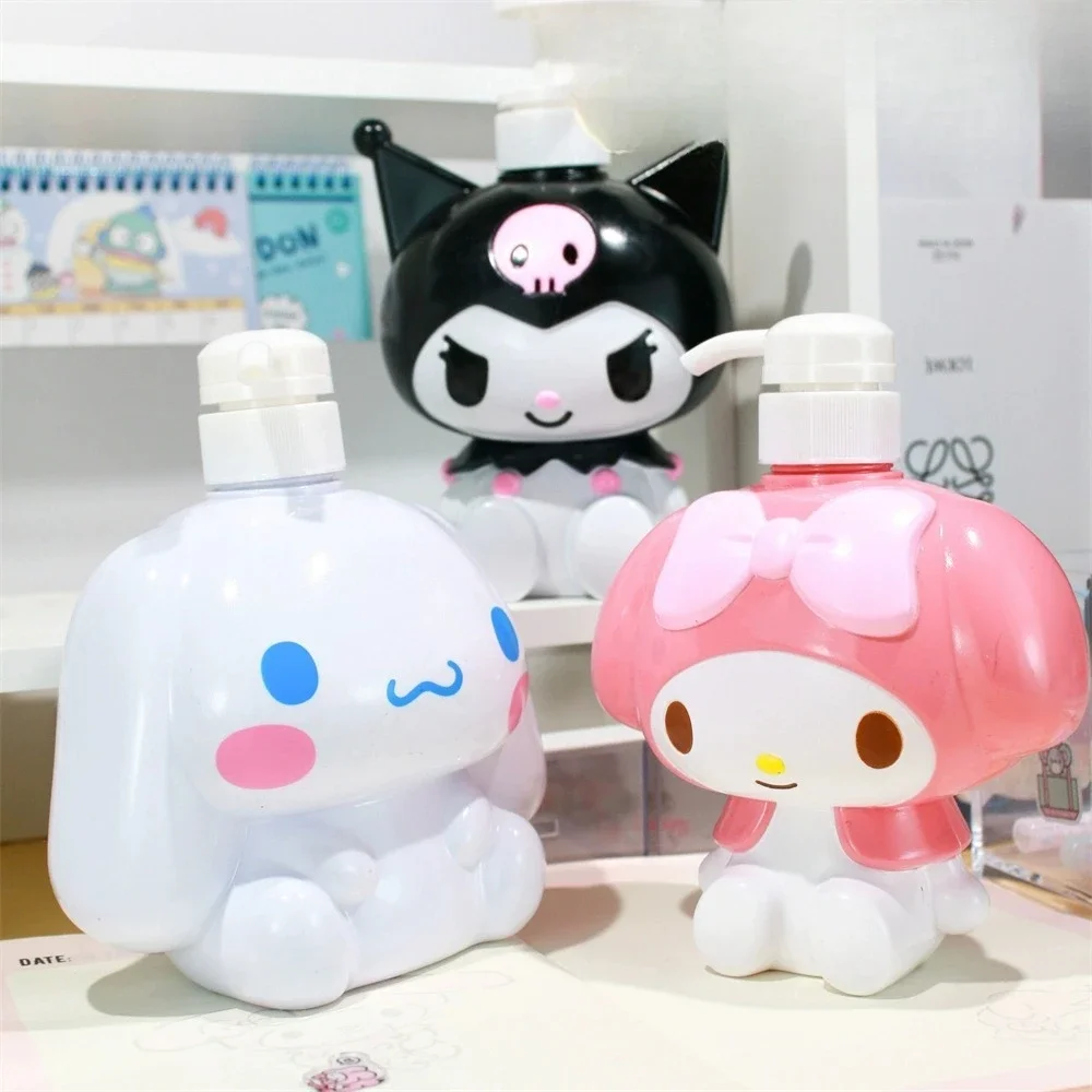Cute Cinnamoroll Refillable Bottle Press Type Shampoo Shower Gel Travel Cosmetic Lotion Empty Bottle
Cute Cinnamoroll Refillable Bottle Press Type Shampoo Shower Gel Travel Cosmetic Lotion Empty Bottle