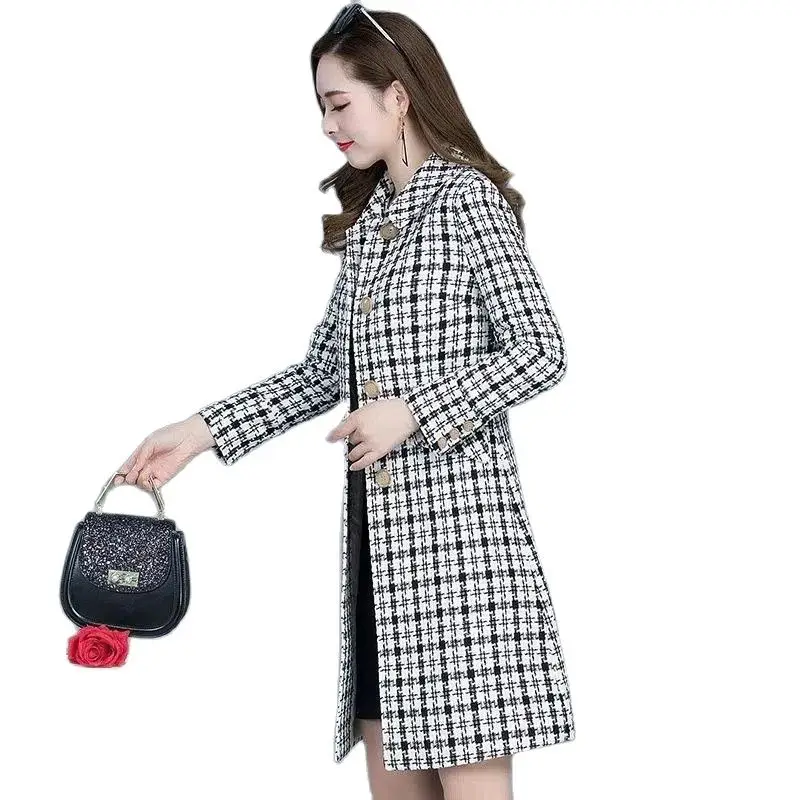 Temperament Plaid Woolen Padded Coat Autumn And Winter 2022 New Ladies Jacket Mid-Long Waist Slim Polo Collar Trench Coat
Temperament Plaid Woolen Padded Coat Autumn And Winter 2022 New Ladies Jacket Mid-Long Waist Slim Polo Collar Trench Coat