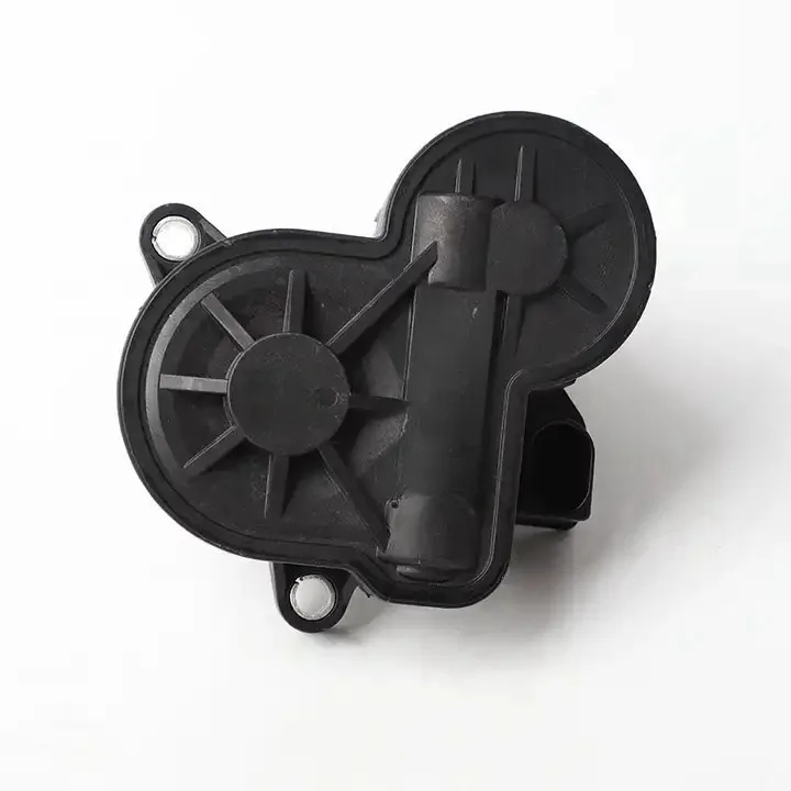 Accessories FactoryStandard installation of engine components, motors, and electronics for automobiles
Accessories FactoryStandard installation of engine components, motors, and electronics for automobiles