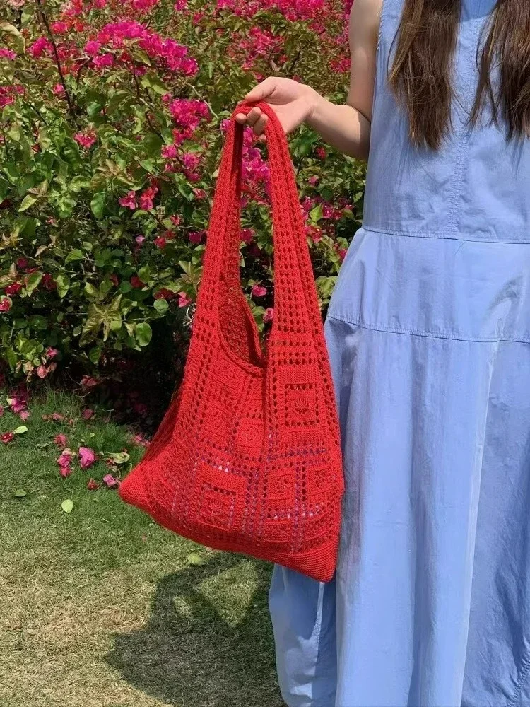 Retro Versatile Commuting Tote Hollowed Out Shoulder Bags Female Niche Design Knitted Bag
Retro Versatile Commuting Tote Hollowed Out Shoulder Bags Female Niche Design Knitted Bag